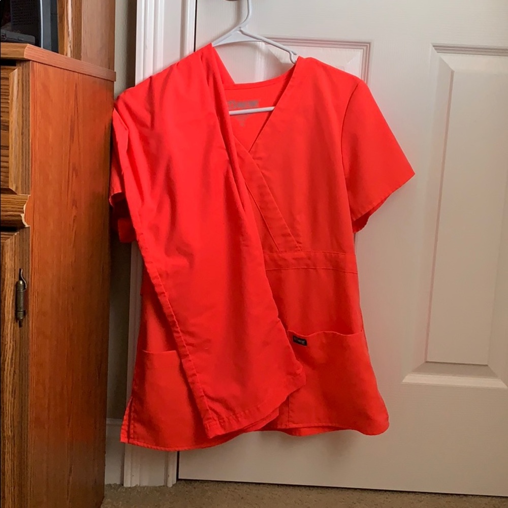 Greys Anatomy Papaya Scrubs Medium
